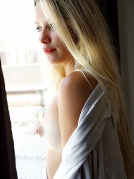 Sunlit Secrets 1 — photo 6 of 16