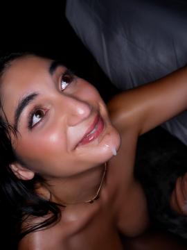 Dating Busty Syrian Girl is Easy🤫 — photo 28 of 28