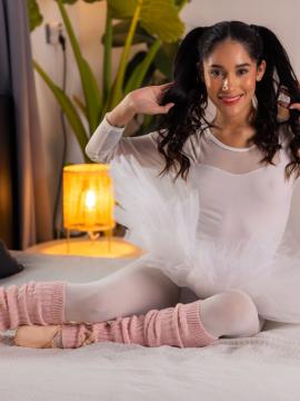 Playful Pirouette 1 — photo 1 of 16