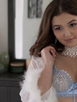 Curvy bombshell Leana Lovings gets all horny in her lingerie then rides her lover's hardon in her creamy bare pussy  — photo 7 of 16