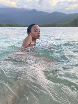 Camila Luna: Wild Beach — photo 7 of 16
