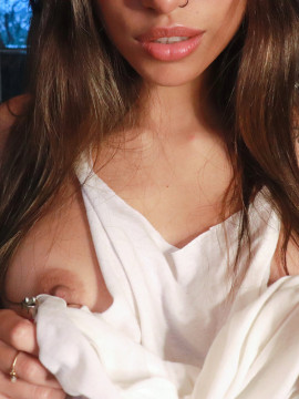 Camila Luna: Shower And More — photo 3 of 16