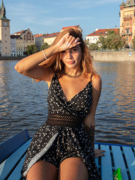 Agatha Vega: Agatha In Prague — photo 9 of 16