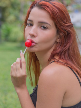 Agatha Vega: Fun Afternoon — photo 3 of 16