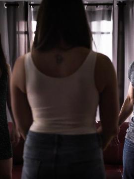 Dibs On Mom, Scene #01 — photo 9 of 15
