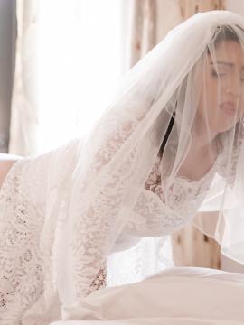 Holy Matri-Moly: Baited Bride — photo 5 of 15