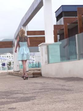 Aylin On Vacation — photo 15 of 15