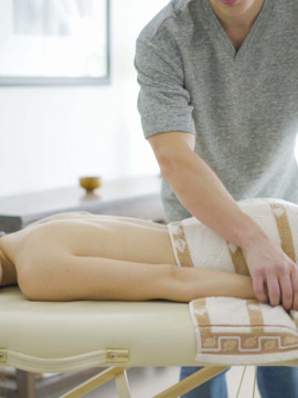 Cute brunette enjoys sensual massage and fucking — photo 2 of 16