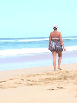 Big Tits On The Beach — photo 15 of 15