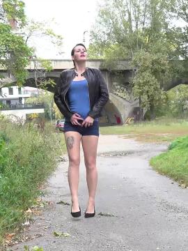 Squatting In The Suburbs — photo 2 of 15