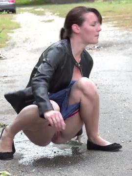 Squatting In The Suburbs — photo 12 of 15