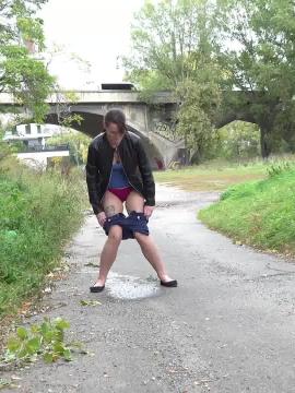 Squatting In The Suburbs — photo 13 of 15