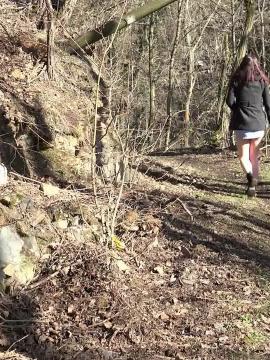 Woodland Pissing — photo 15 of 15