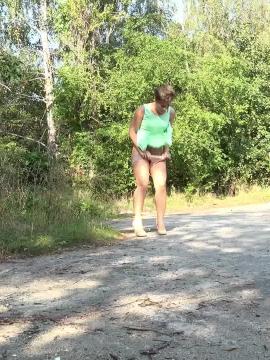 Mint Green Pee — photo 14 of 15