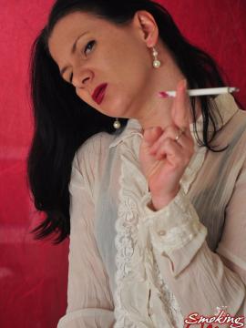 Smoking Mina — photo 10 of 15