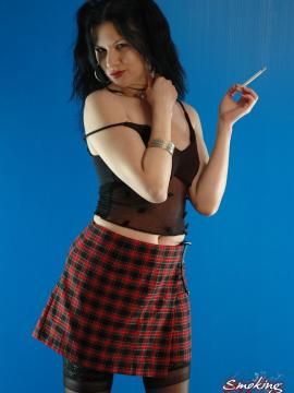 Smoking Mina — photo 3 of 15