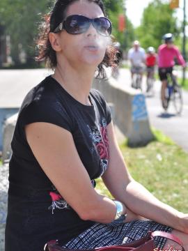 Smoking Mina — photo 10 of 15