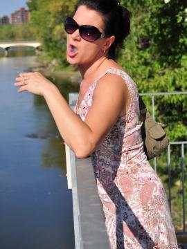 Smoking Mina — photo 15 of 15