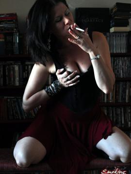 Smoking Mina — photo 8 of 15