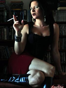 Smoking Mina — photo 10 of 15