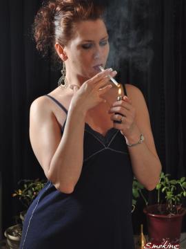 Smoking Mina — photo 3 of 15