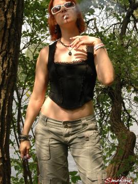 Smoking Mina — photo 4 of 15