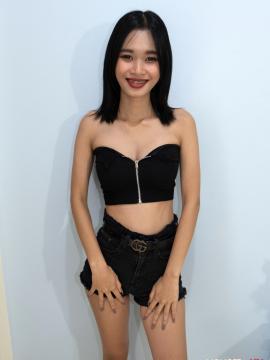 Pretty Thai Teeny Bopper Knocked Up on Hidden Camera — photo 1 of 16