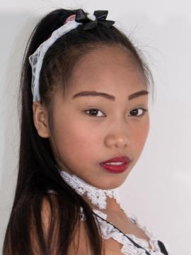 Sexy Maid Cooks Breakfast and Boss Rewards Her With Sperm — photo 6 of 16