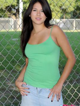 A very cute Shyla loves to flash her perky perfect tits — photo 3 of 12