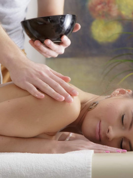 Massage Fucking — photo 4 of 16