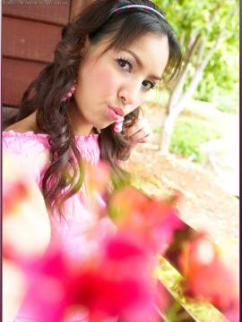 Annita Sang — photo 3 of 16