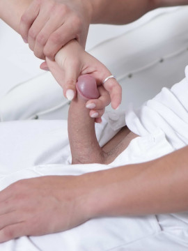 Horny doc wants to go deeper — photo 10 of 16