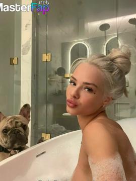 Pornstar Elsa Jean OnlyFans Leak - 11 of 59 — photo 10 of 20