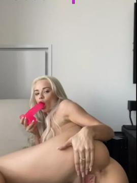 Pornstar Elsa Jean OnlyFans Leak - 44 of 59 — photo 12 of 20