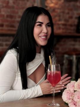 Lovely Lady D sits down with us for an interview about herself and her sexual preferences — photo 11 of 16