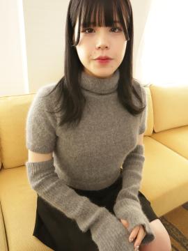 Welcome back to our model Miu Akino — photo 8 of 15
