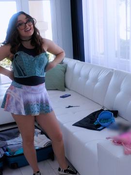 Leana Lovings Immerses In A Sensual Love Affair P - engage in sensual foreplay with pussy licking, fingering — photo 2 of 15