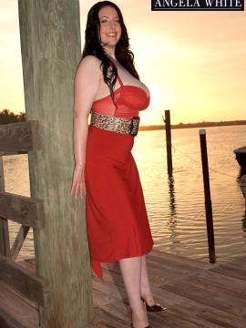 Dock of boobs — photo 2 of 16