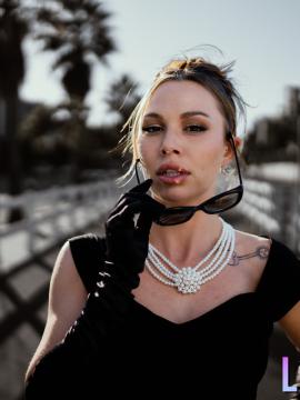 Lucid Morning - Aidra Fox — photo 3 of 15
