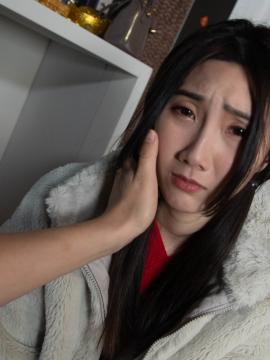 Li Er Has Sex With Her Uncle On New Year's Night — photo 1 of 15