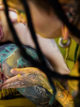 Anuskatzz And Serpienta Get Their Holes Gaped With Big Toys And Illuzs Help — photo 3 of 15