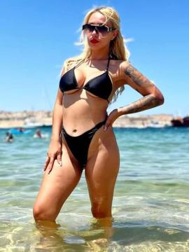 OnlyFans - BIKINI GIRLS 👧 😍 Scene 6 — photo 12 of 20