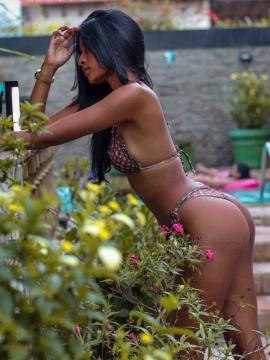 OnlyFans - BIKINI GIRLS 👧 😍 Scene 50 — photo 1 of 20