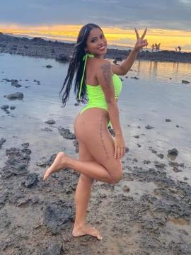 OnlyFans - BIKINI GIRLS 👧 😍 Scene 51 — photo 1 of 20
