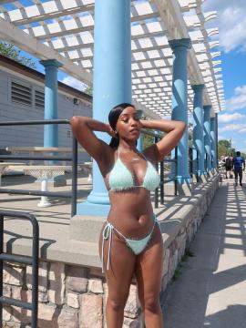OnlyFans - BIKINI GIRLS 👧 😍 Scene 68 — photo 1 of 20