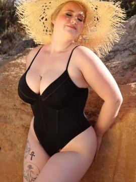 OnlyFans - BIKINI GIRLS 👧 😍 Scene 136 — photo 9 of 20
