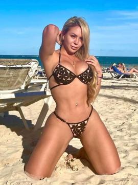 OnlyFans - BIKINI GIRLS 👧 😍 Scene 170 — photo 3 of 20