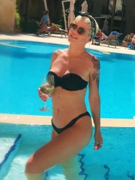 OnlyFans - BIKINI GIRLS 👧 😍 Scene 201