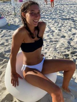 OnlyFans - BIKINI GIRLS 👧 😍 Scene 222 — photo 3 of 20