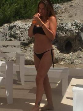 OnlyFans - BIKINI GIRLS 👧 😍 Scene 230 — photo 1 of 20